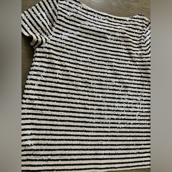 J Crew Black and White Sequin Short Sleeve T shirt Top women’s size small - Picture 5 of 5